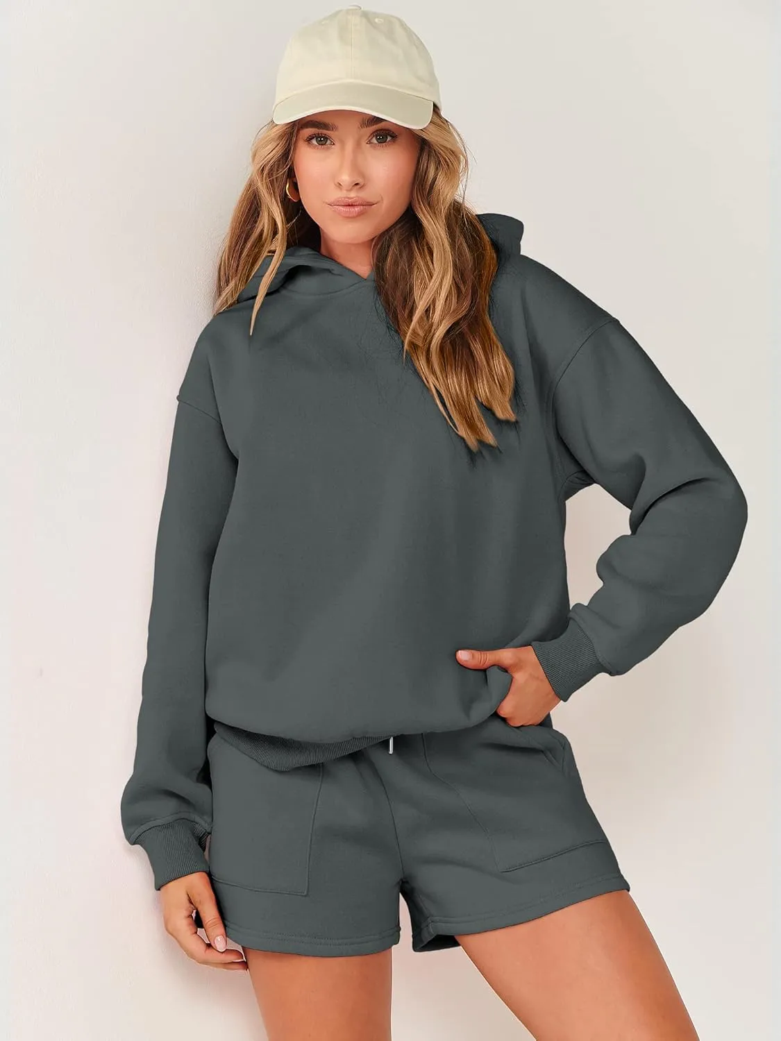 ANRABESS Women 2 Piece Outfit Oversized Hoodie Sweatshirt Shorts Lounge Sweat Set Sweatsuit Tracksuit 2025 Trendy Y2K Clothes