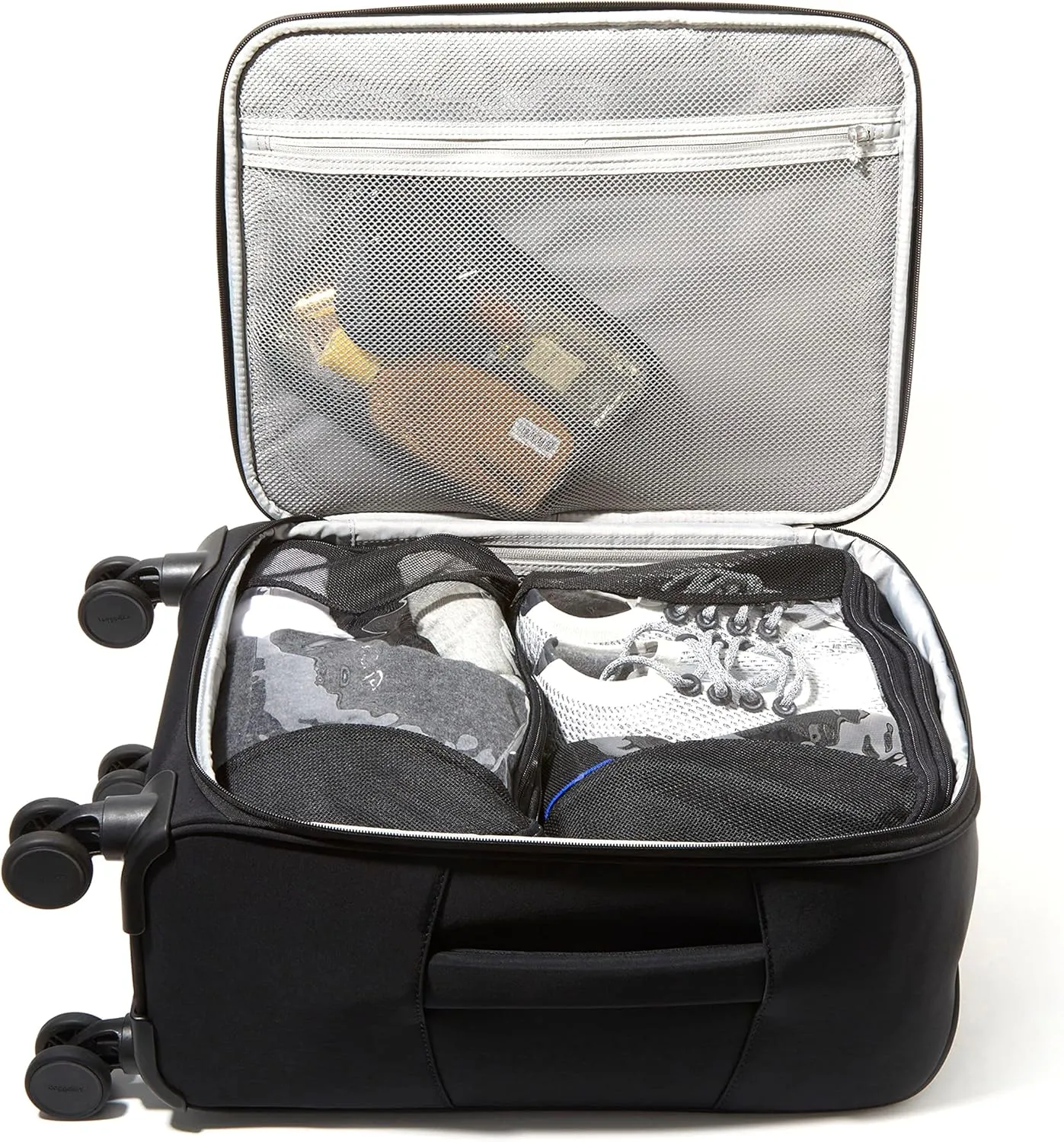 Baggallini 4 Wheel Carry-On