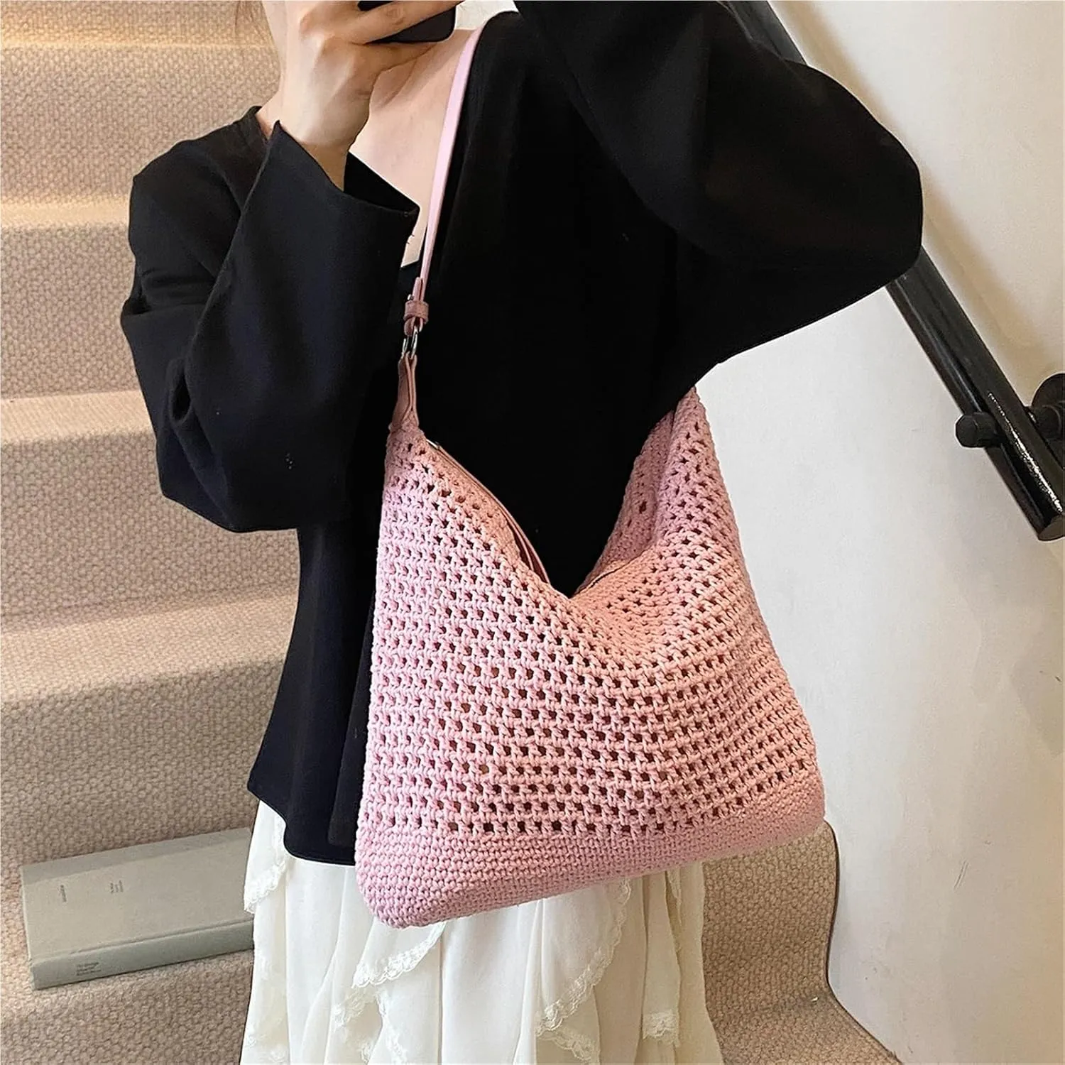 beach bag Summer Beach Resort Fashion Straw Woven Ladies Large Capacity Shoulder Bag WIth Hand Woven Beach straw