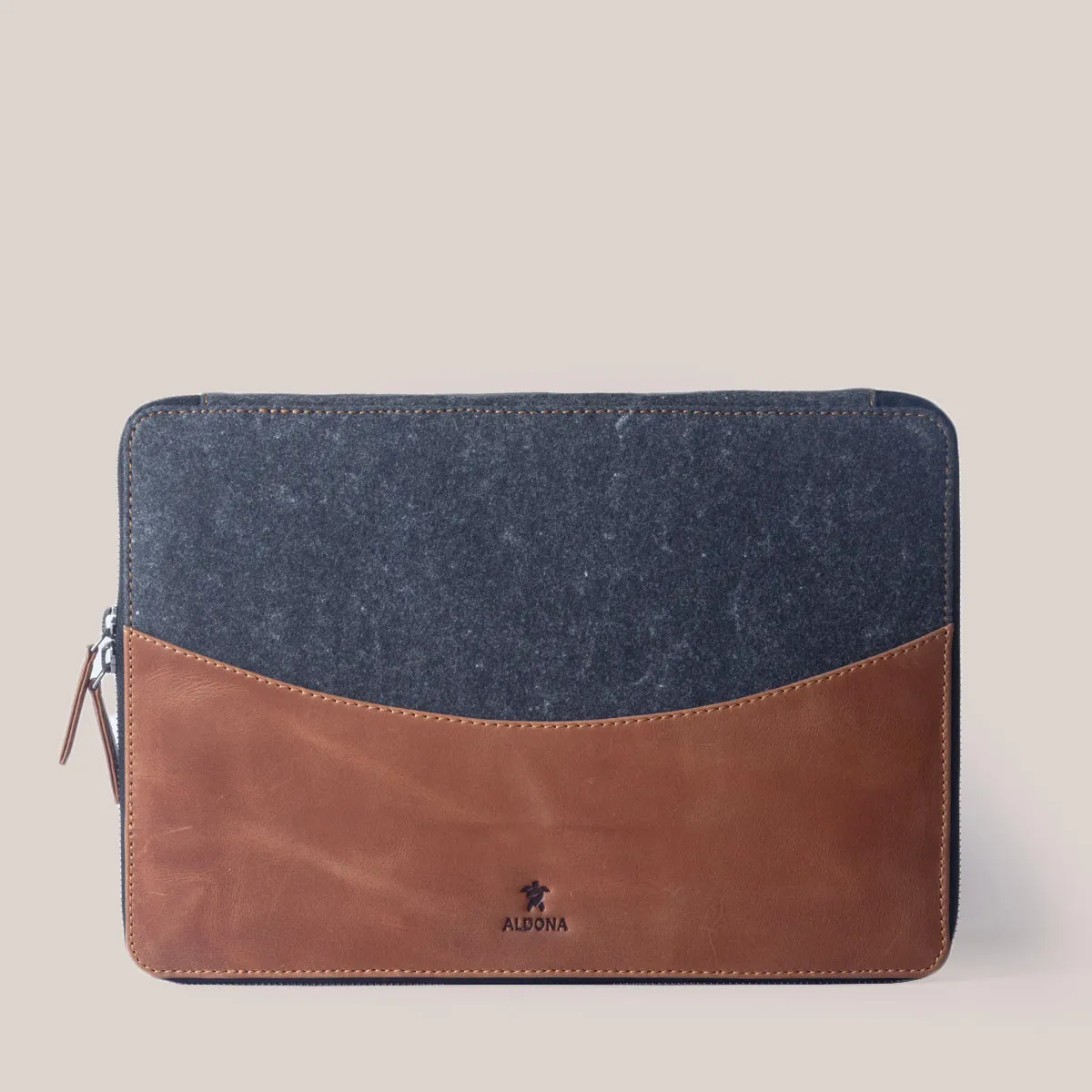 DELL XPS 13 Zippered Laptop Case - Felt and Tan Crunch