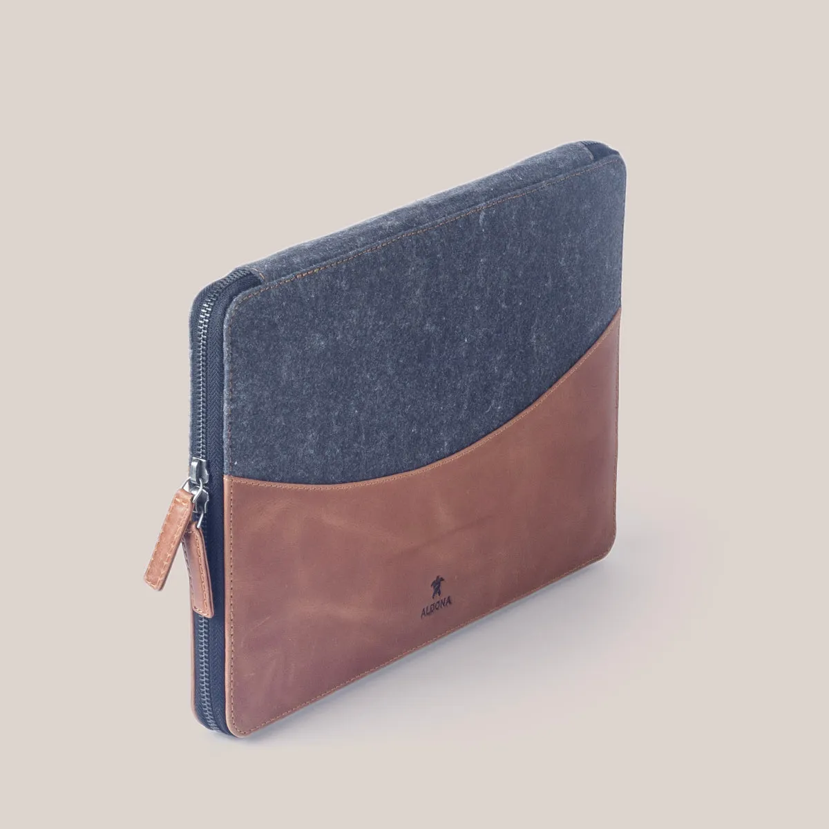 DELL XPS 13 Zippered Laptop Case - Felt and Tan Crunch