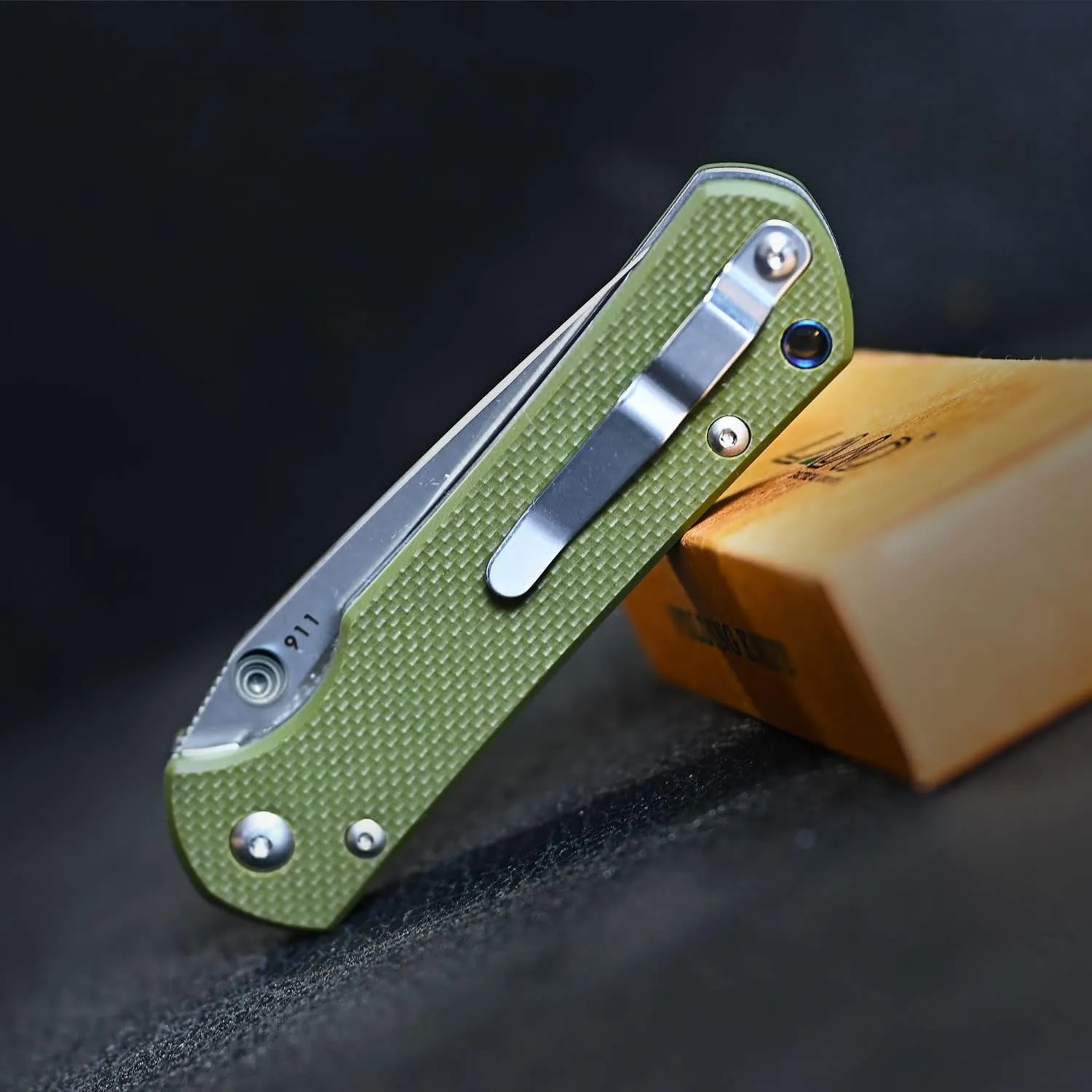 LAND Outdoor Hunting Survival Camping EDC Tool Pocket Folding Knife (911)