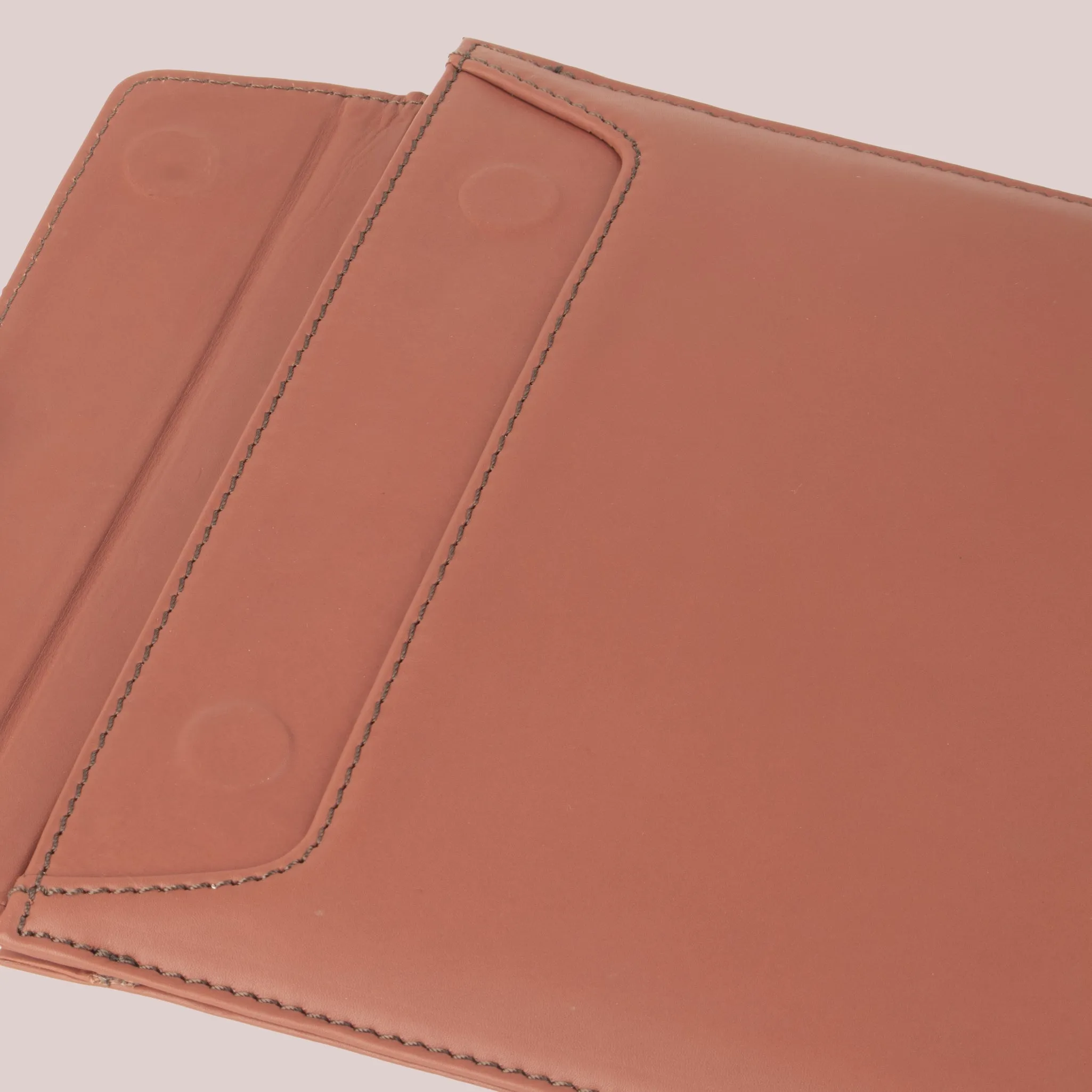 MacBook Pro 16 Note sleeve - Cognac