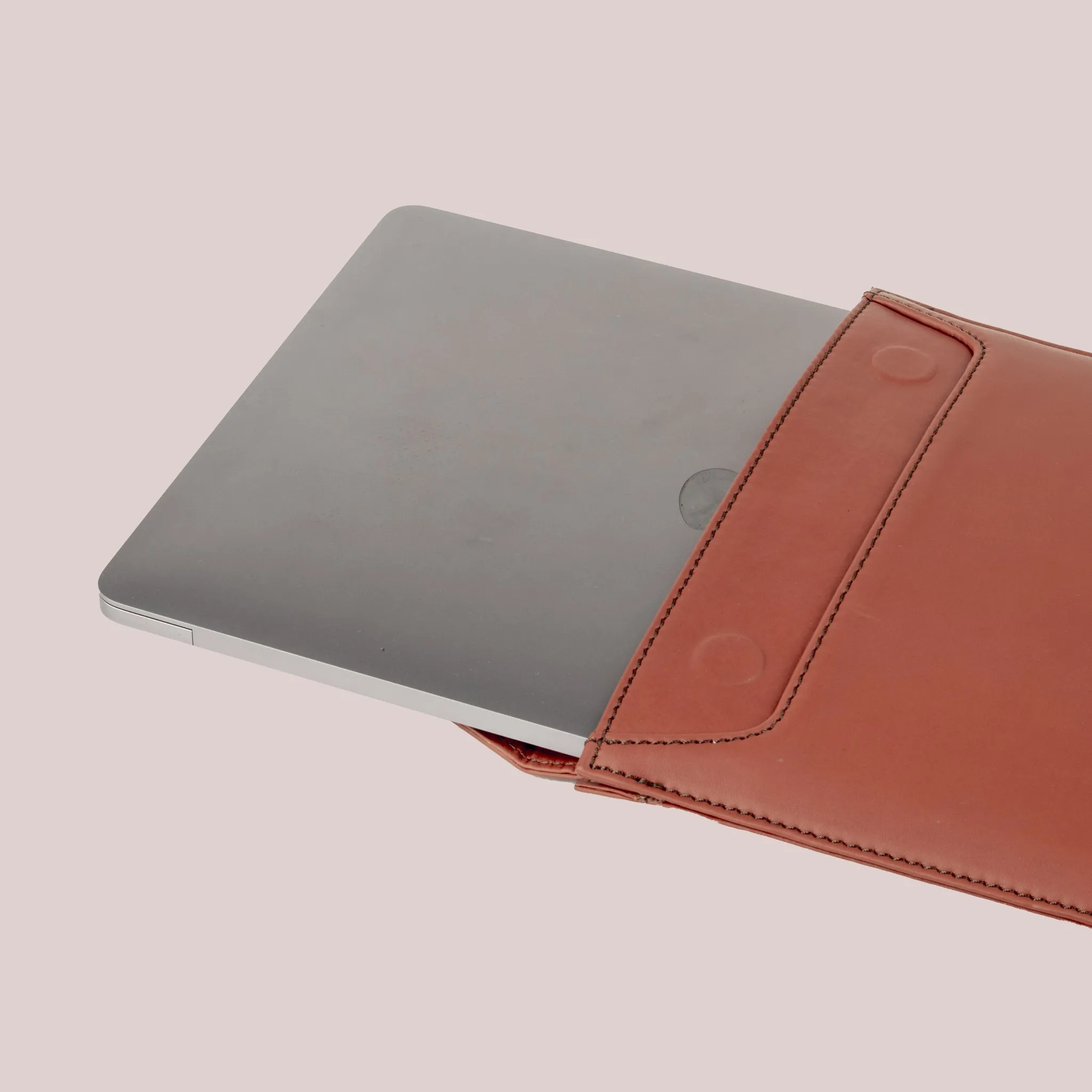 MacBook Pro 16 Note sleeve - Cognac