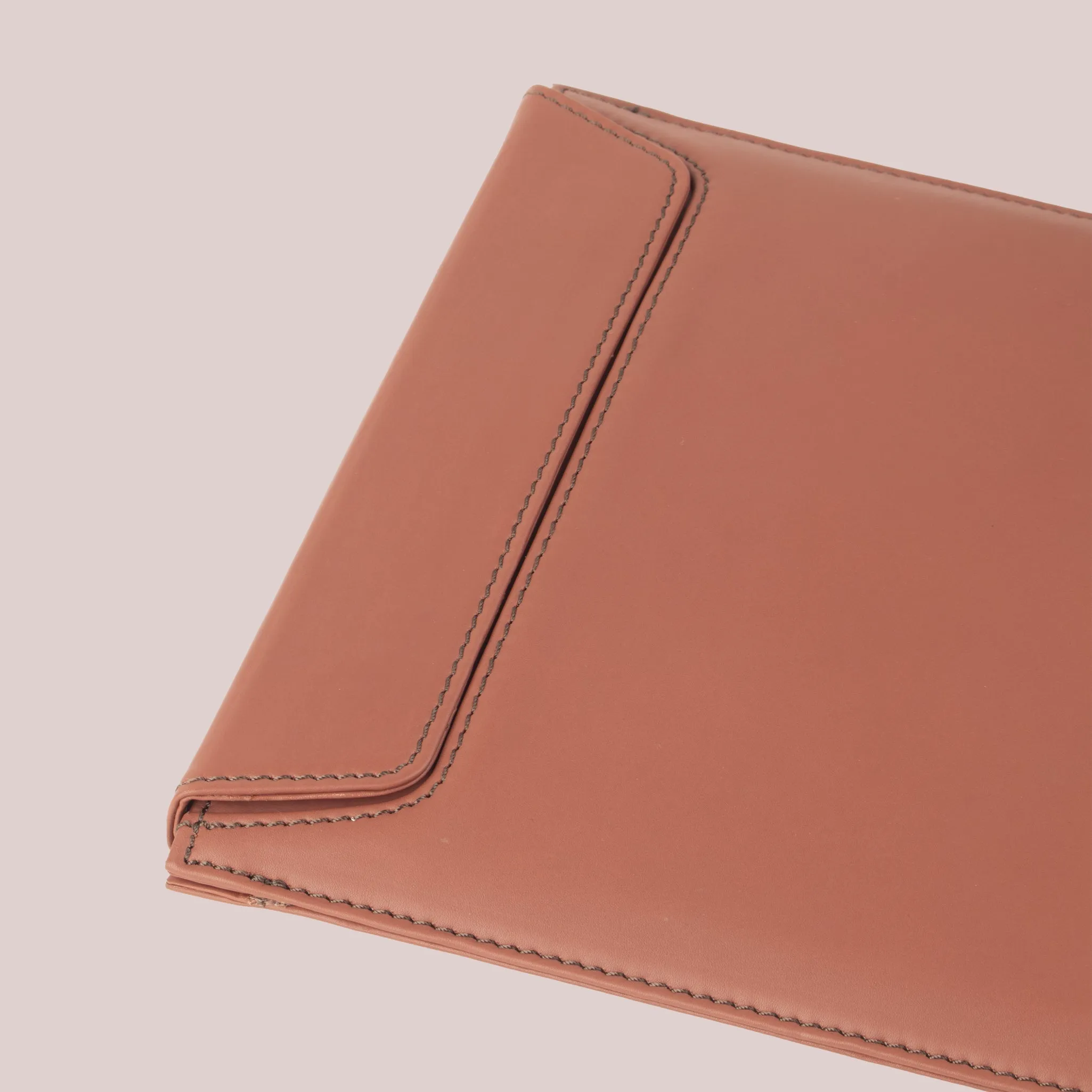 MacBook Pro 16 Note sleeve - Cognac