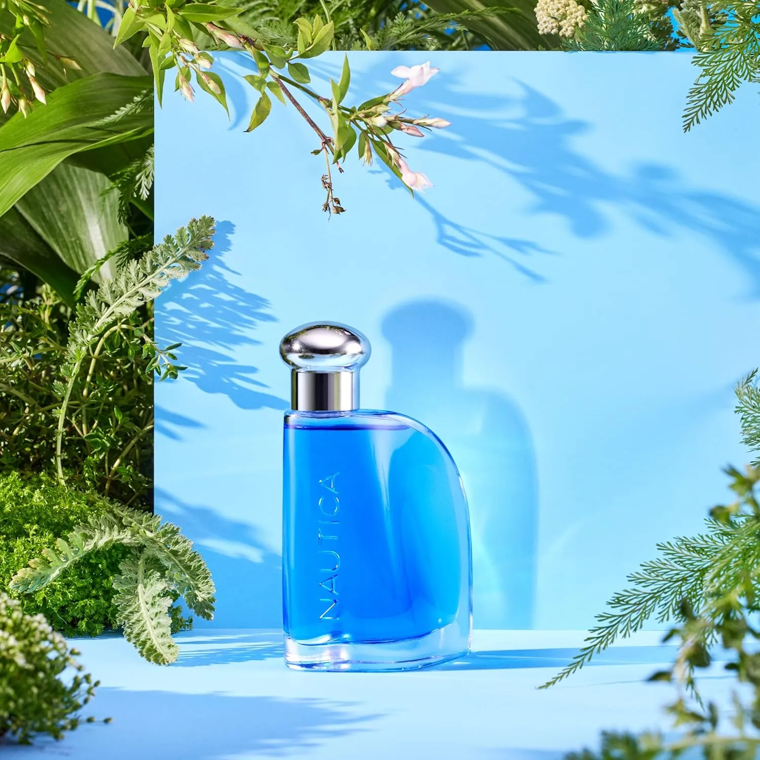 Nautica Blue Eau de Toilette 1.6 fl oz (Pack of 1), Notes of Basil, Jasmine, and Cedarwood, Men's Fragrance, Long Lasting, Everyday Fragrance, Travel Size