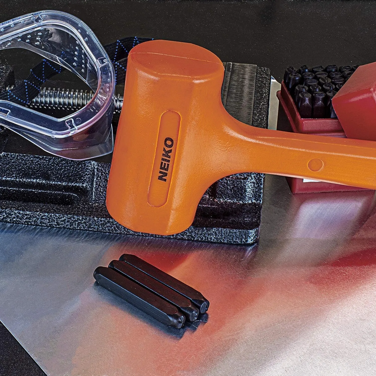 Neiko 02848A 3 LB Dead Blow Hammer, Neon Orange | Unibody Molded | Checkered Grip | Spark and Rebound Resistant