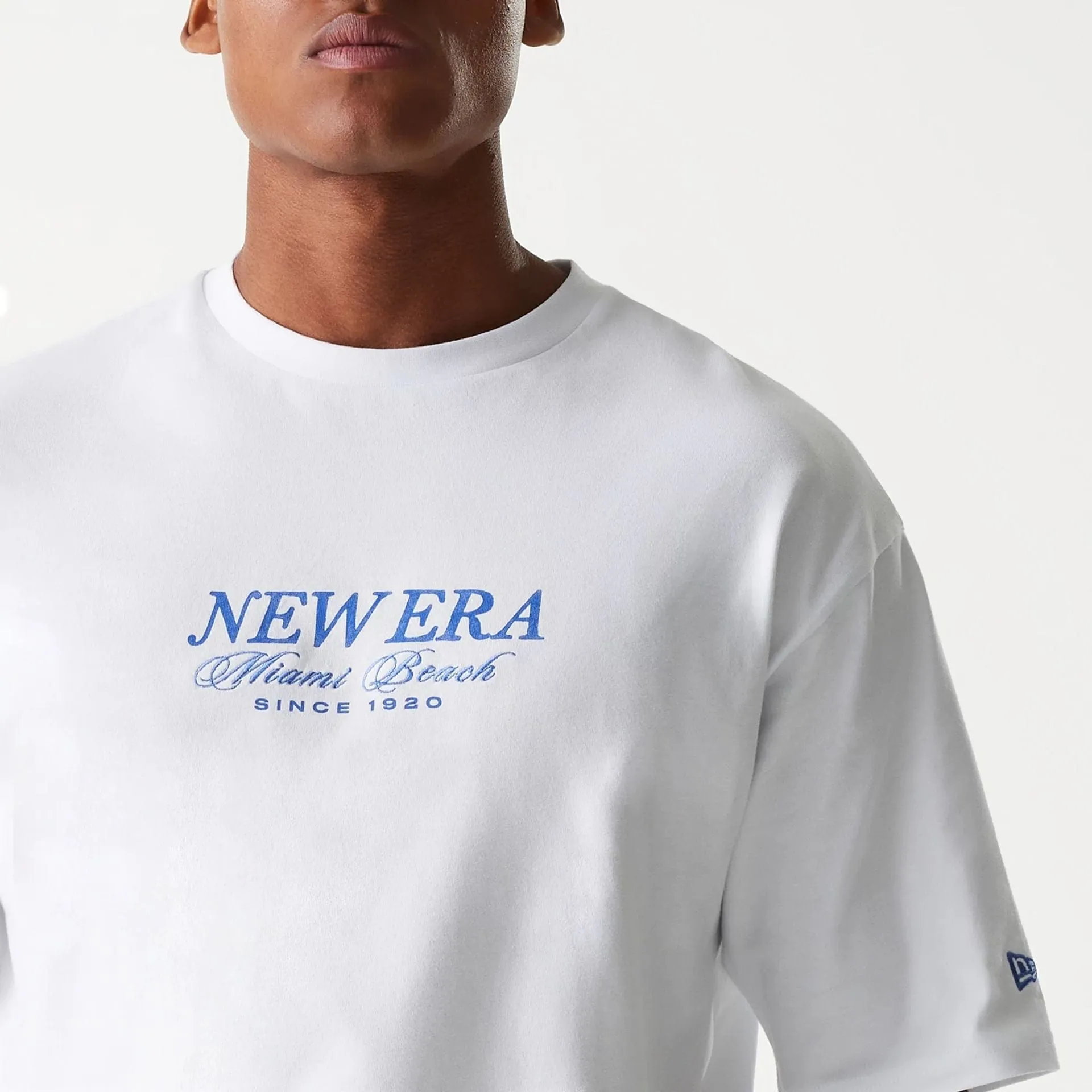 New Era Vacation Graphic White Oversized T-Shirt