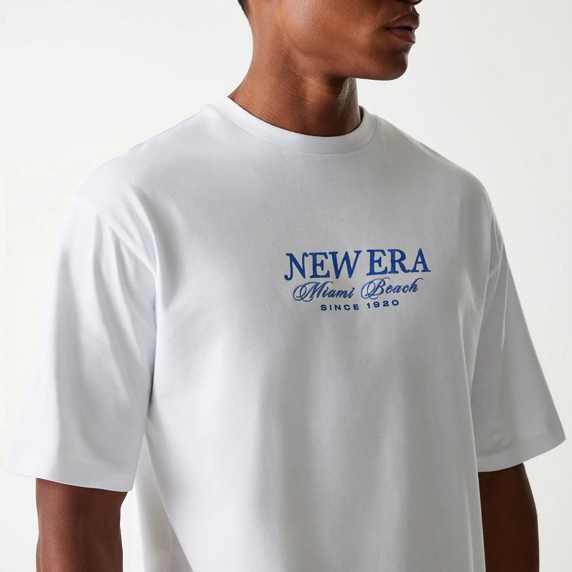 New Era Vacation Graphic White Oversized T-Shirt