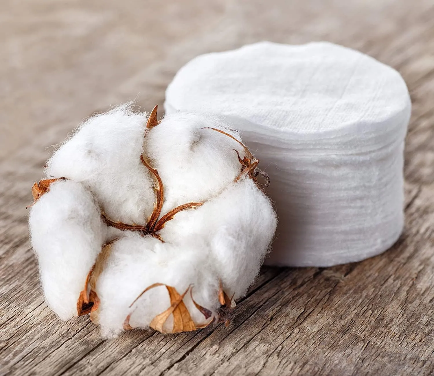 Organyc - 100% Certified Organic Cotton Rounds - Biodegradable Cotton, Chemical Free, for Sensitive Skin (420 Count) - Daily Cosmetics. Beauty and Personal Care
