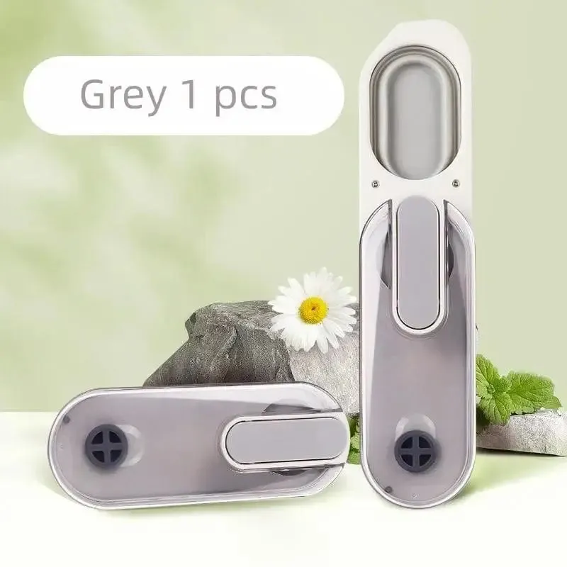 Portable Pet Water Bottle: Convenient Travel Solution