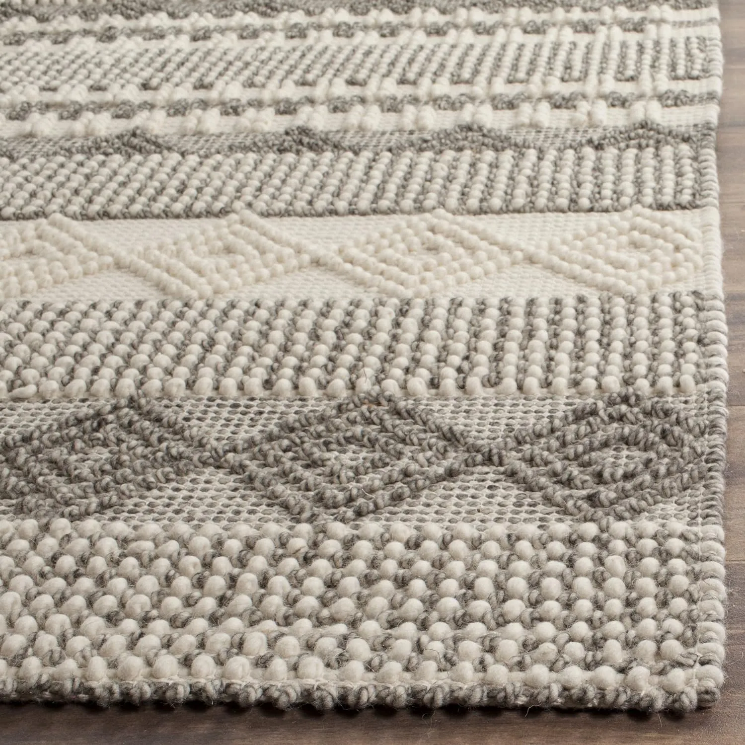 SAFAVIEH Natura Collection Runner Rug - 2'3" x 12', Grey & Ivory, Handmade Moroccan Boho Tribal Wool & Cotton, Ideal for High Traffic Areas in Living Room, Bedroom (NAT102A)
