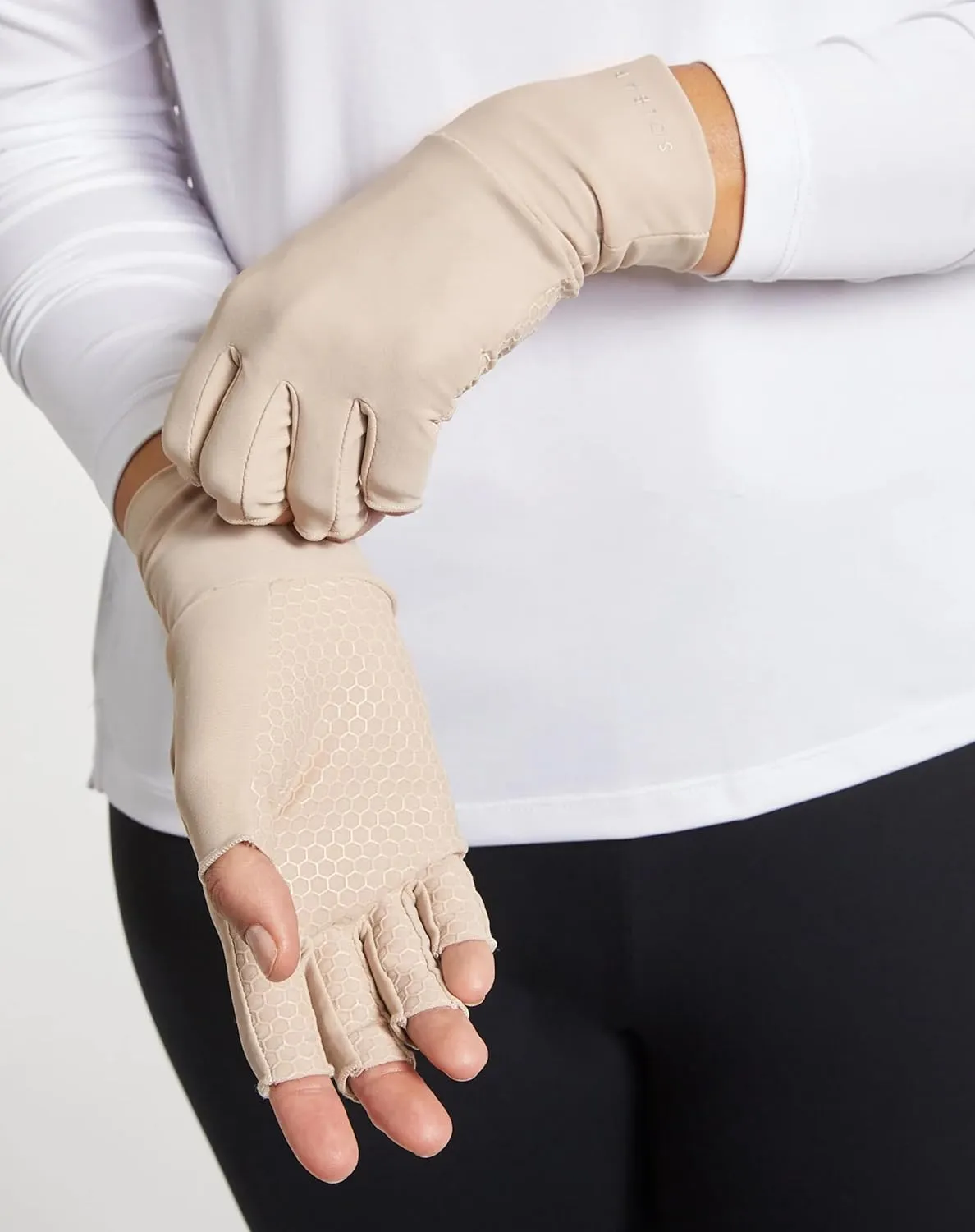 Solbari Unisex Fingerless Driving Gloves UPF 50  Sun Protection, Lightweight UV Shield for Hands, Travel & Outdoor Activities