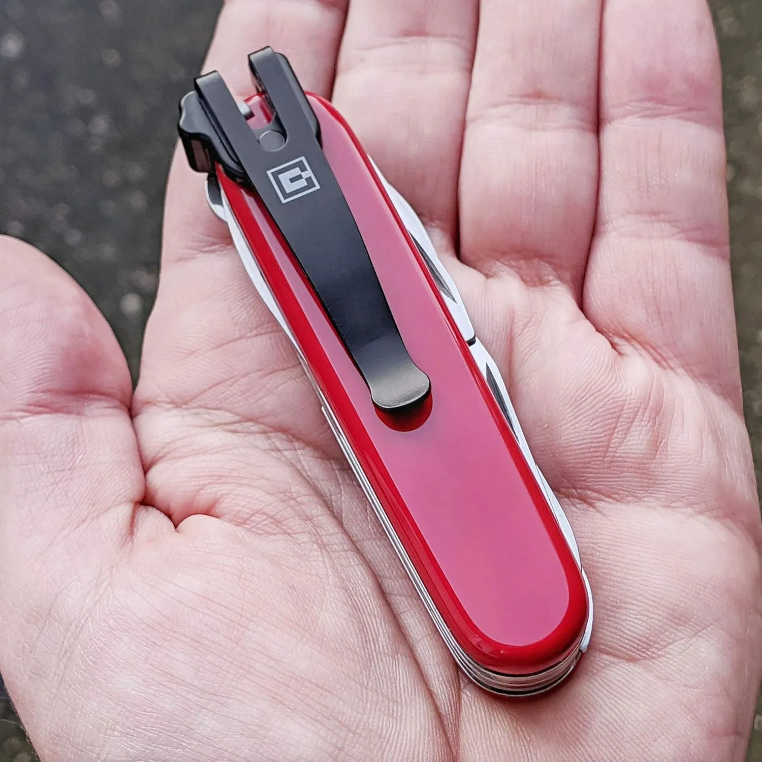 SwissQlip Deep Carry Pocket Clip Compatible with 91mm Victorinox Swiss Army Knife Models (Black)