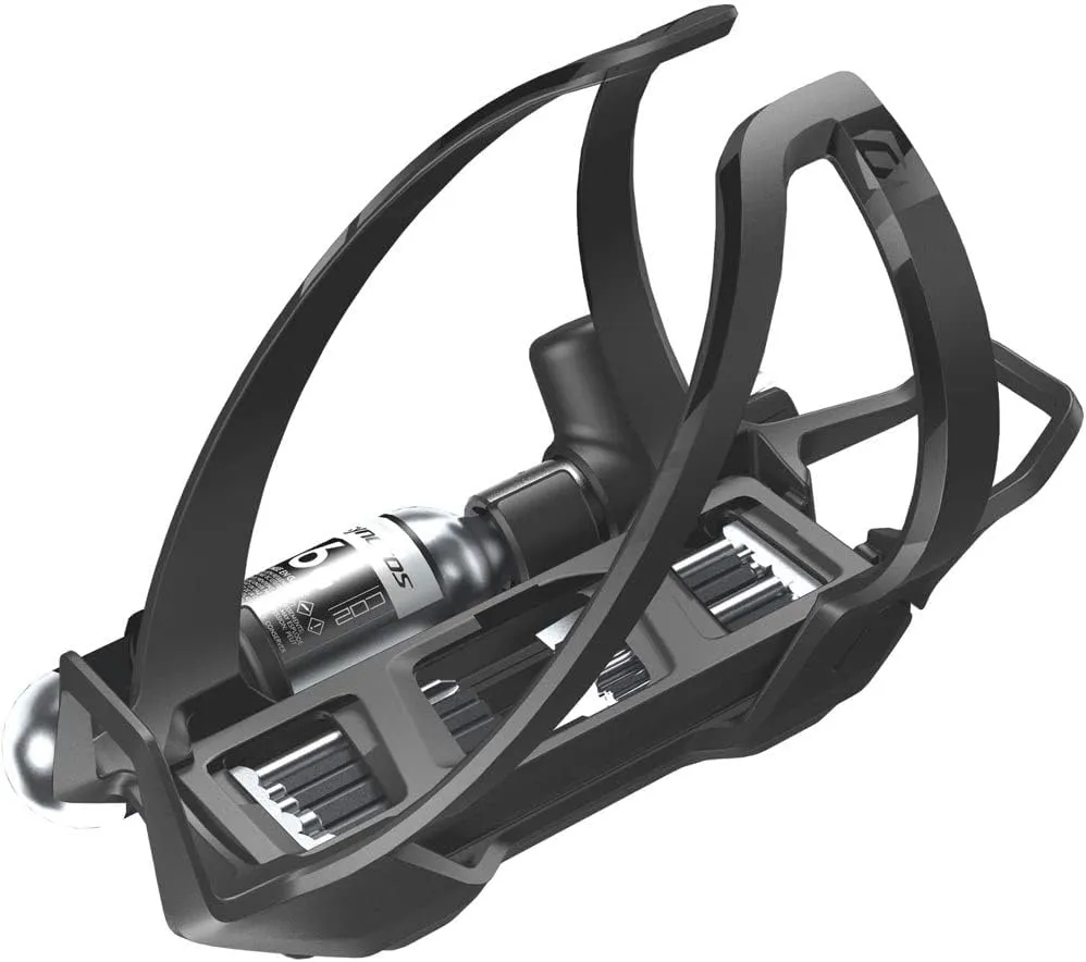 Syncros is Coupe CO2 Bottle Cage   CO2 Pump   Multi-Tool