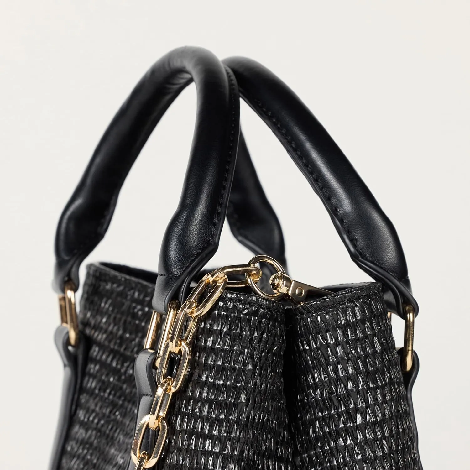 The Drop Orla Boxy Straw Crossbody