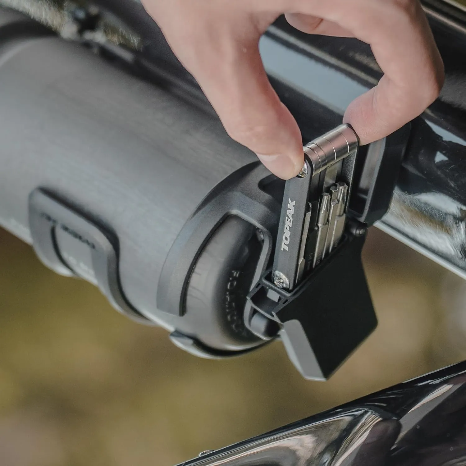 Topeak Nano 11 Multi-Tool - Compact CNC-Made Portable Tool with 11 Functions - Nano 11 (11 functions)