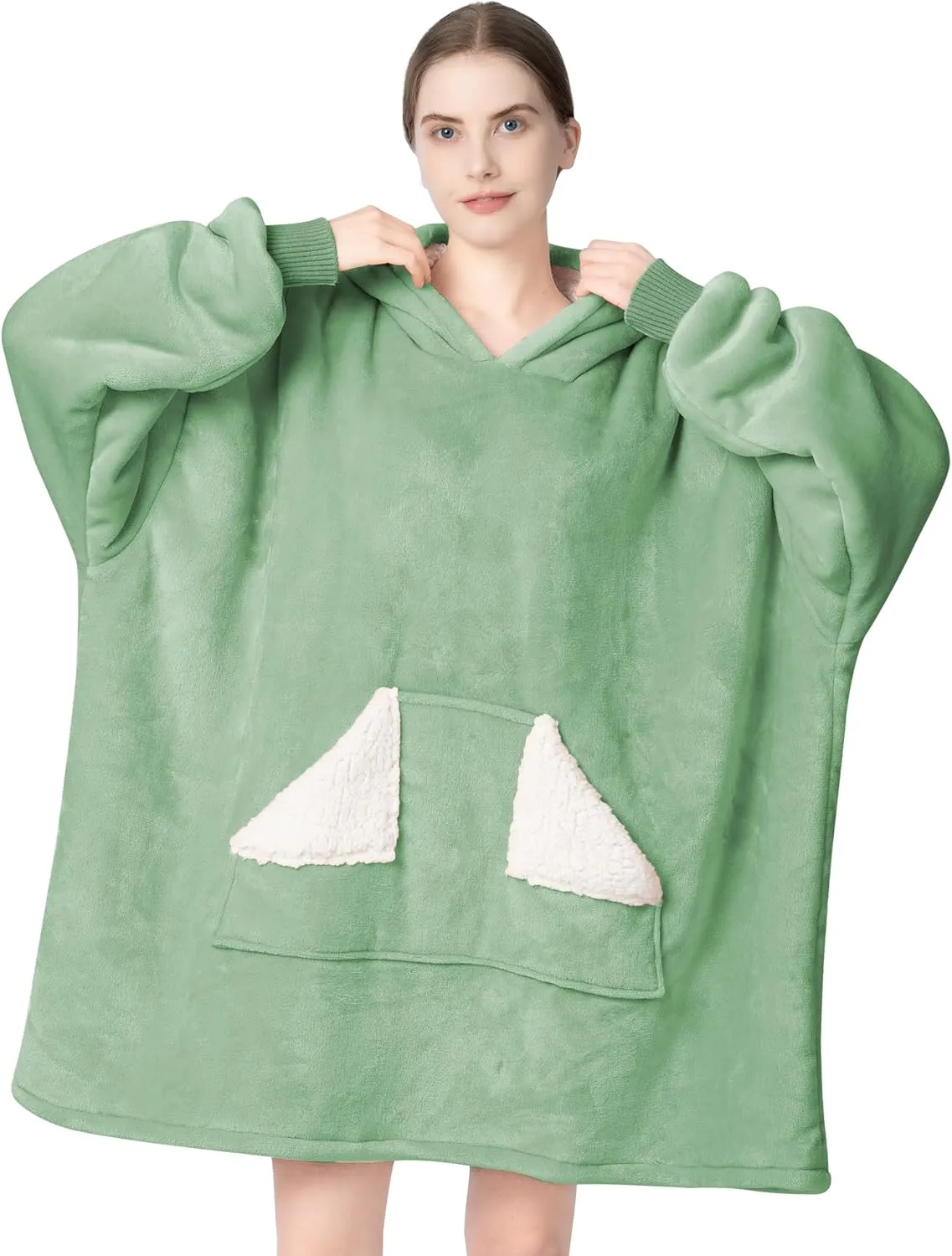 Touchat Wearable Blanket Hoodie, Oversized Sherpa Blanket Sweatshirt with Hood Pocket and Sleeves, Gifts Hooded Blanket for Adult Women Men (Light Green)