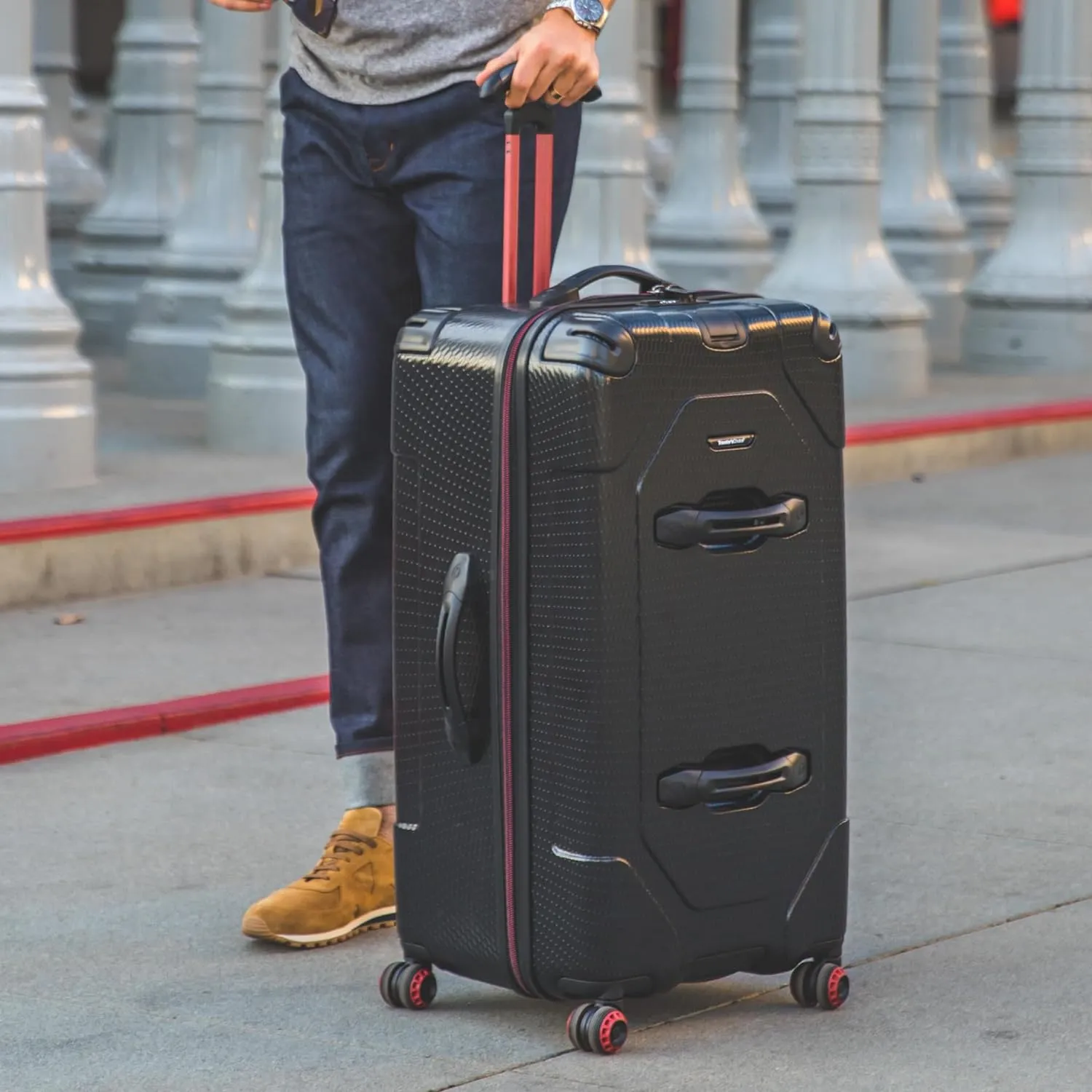 Traveler's Choice Maxporter II Hardside Polycarbonate Suitcase with Spinner Wheels, Carbon Gray, 30" Trunk Luggage