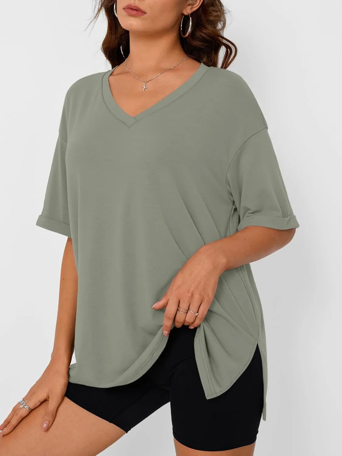 Trendy Queen Oversized Tshirts for Women Workout Plus Size Tops V Neck Short Sleeve Gym Shirts Casual Loose Fit Basic Tees