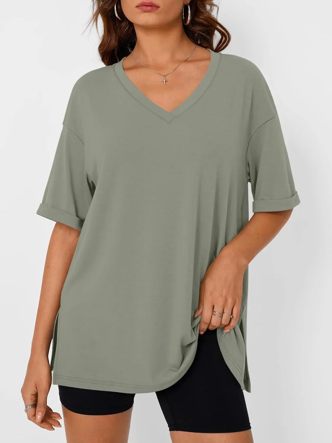 Trendy Queen Oversized Tshirts for Women Workout Plus Size Tops V Neck Short Sleeve Gym Shirts Casual Loose Fit Basic Tees