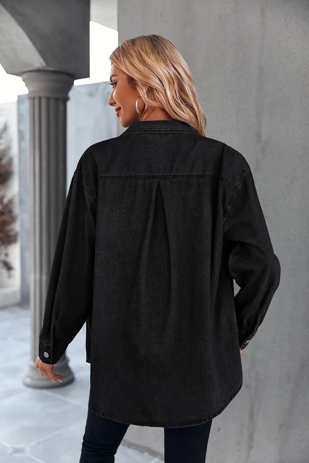 Women's Casual Button Down Denim Shirt Long Sleeve Boyfriend Oversized Jean Jacket with Pockets