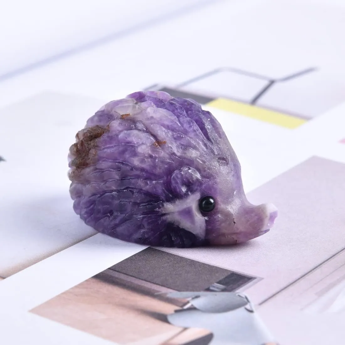 YGLINE Amethyst Hedgehog Mini Animal Statue Hand-Carved Gemstone Healing Crystal Collection